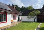 Location vacances Třeboň - Cosy Country House U Faflika with Sauna and 2 bathrooms-2