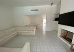 Location vacances Guarujá - Mansão a poucos metros da Praia com Piscina e amplo Jardim-4