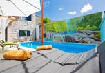 Location vacances Lac bleu - Villa Ivana heatead and saltwater Pool-2