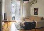 Location vacances  Serbie - Two Bedroom Central Apartment with Parking-1