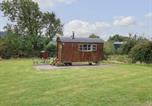 Location vacances Llanfrynach - Brown Hare Shepherds Hut-1