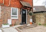 Location vacances Havant - 2a The Mews-2
