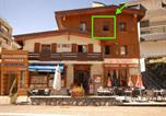 Location vacances  Pyrénées-Atlantiques - Studio 4 pers, piscine, animaux admis, Gourette - Fr-1-859-17-2