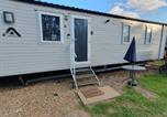 Villages vacances Newbury - Billing Aquadrome- Bird Lake Pastures Holiday Caravan Sleep 6-3