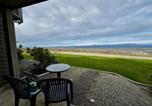 Location vacances  Canada - Shorewater Resort Beachfront King Bed Studio-4
