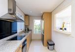 Location vacances Casares - Lagoon Apartment Retreat for 4-3
