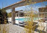 Location vacances  Province de Pise - Ferienwohnung in Volterra mit Garten-1