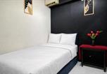 Location vacances Bogor - Homey and Compact 2br Cibubur Village Apartment By Travelio-4