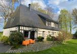Location vacances Falaises d'Etretat - Maison 10p avec piscine, chauffée et partagée avec 1 autre gîte, horaires privatifs pour chaque gîte - Réservation sur https auxportesdetretat fr-4