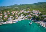 Location vacances Klenovica - Apartments in Klenovica 39121-3