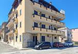 Location vacances Troina - Awesome Apartment In Acquedolci With Wifi-1