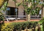 Location vacances Viladamat - Villa Maria, Terrace & Pool-4