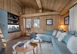 Location vacances Roussines - Chalet à Megève avec espace bien-être et animaux acceptés - Fr-1-569-3-1