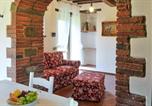 Location vacances Passignano sul Trasimeno - 2 Bedroom Stunning Home In Tuoro Sul Trasimeno-4