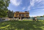 Location vacances Llanes - Villa Porrua 2 – Jardín con Barbacoa y chimenea-1