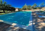 Location vacances Massa Martana - Large villa - sleeps 10 - pool - pergola - playground for children - wifi-1
