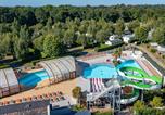 Camping avec Parc aquatique / toboggans Monterblanc - Camping Romanée - Kervilor-1