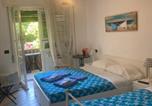 Location vacances  Province de Savone - Guest House Berzefi-1
