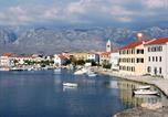 Location vacances Posedarje - Apartments Tamarix-1