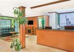 Hôtel Plymouth - Super 8 by Wyndham Tilton/Lake Winnipesaukee-2