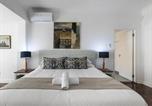 Location vacances Soccer city - Emmarentia Guest House-4
