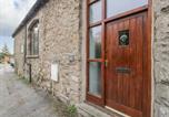 Location vacances Arnside - Coach House-4