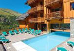 Location vacances Valloire - Résidence Odalys Le Hameau et les Chalets de la Vallée d'Or