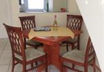 Location vacances Zinnowitz - Ferienhof Pommerngreif - Wohnung 3, familiär, mit Poolnutzung und Grillmöglichkeit-2