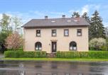 Location vacances Lambertsberg - Nice Home In Lünebach With Kitchen-1