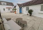 Location vacances Manorbier - Bluebell Cottage-1
