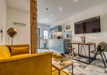 Location vacances Tating - Country Lodge - Heuboden-1