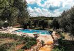 Location vacances  Province de Brindisi - Trullo Radici Antiche-1