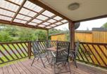 Location vacances Eschfeld - Lovely Stacaravan In Irrhausen-2