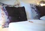 Hôtel Sommerach - Balthazar Iphofen, ohne Frühstück, nähe Marktplatz, Knauf Gips Kg und Connekt, Weingut Wirsching, Tv mirroring 55&quote; Zoll, Wifi, mit Garten & Terrassen-4
