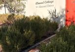 Hôtel Villiersdorp - Almond Cottage Bed & Breakfast-1