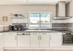 Location vacances Olonne-sur-Mer - Maison avec piscine pour 6 personnes-4