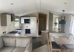 Location vacances Llanddyfnan - Ty Newydd Leisure Park 2-Bed Caravan Sleeps 6-3