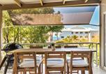 Location vacances Alexandra Headland - 3 bedroom beach home just minutes walk to the beach-1