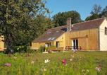 Location vacances  Eure-et-Loir - Maison chaleureuse en forêt du Perche avec cheminée, jeux pour enfants et grand jardin - Fr-1-581-51-1