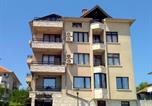 Location vacances  Sozopol - Guest house Kaliana-1