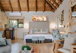 Location vacances Nelspruit - La Roca Guest House-3