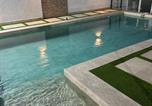 Location vacances  Badalone - Kelecoleccionoasis-1