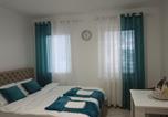 Location vacances  Dražmirovac - Euphoria Apartman Jagodina-2
