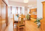 Location vacances Matulji - Awesome Apartment In Pobri With House Sea View-4