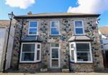 Location vacances Mullion - Savoy View-1