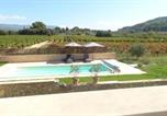 Location vacances Saint-Saturnin-lès-Apt - Villa spacieuse à Saint-Saturnin-lès-Apt avec piscine privée 350 m²-4