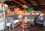 Location vacances  Gare ouest de Bochum - Frankes Lodge Apartment mit Garten, 6 Einzelbetten, Parkplatz-1