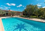 Location vacances Grans - Villa Calme Et Sans Vis à vis-1
