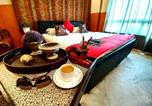 Location vacances  queen victoria memorial - Malik Guest House-1