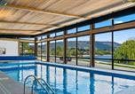 Location vacances Wanaka - Azure Luxe Lakeside Retreat with pool, spa and gym-3